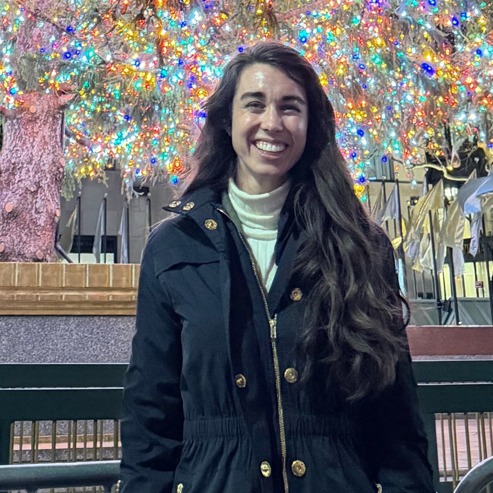 Meet your Posher, Laura